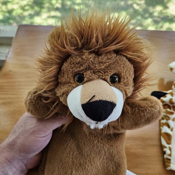 Puppet Company LION hand plush stuffed animal with bonus GIRAFFE - Picture 3 of 13